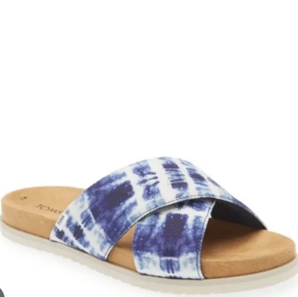 BRAND NEW TOMS SAVANA WOMEN' S CRISS-CROSS SLIDE SANDALS